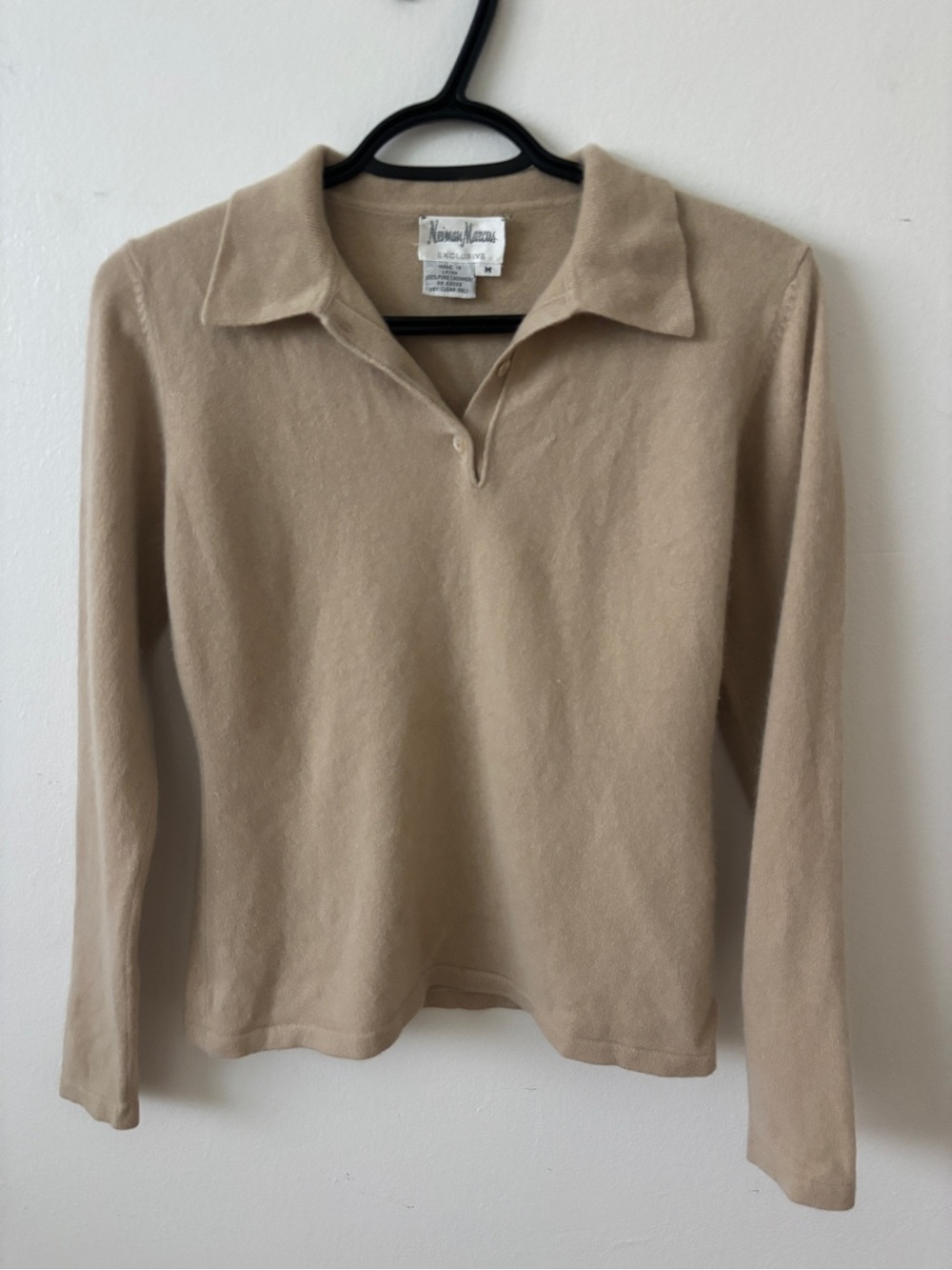 Neiman Marcus Beige Long-Sleeve Polo Sweater cashmere